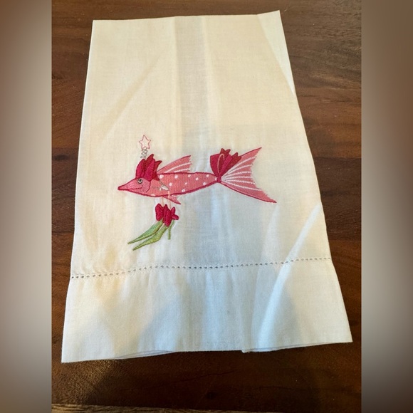 Patience Brewster Krinkles Tea Pink Fish High Heels Embroidered NWOT Retired - Picture 1 of 6